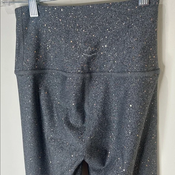 Beyond Yoga Alloy Ombre Shimmer Speckled Leggings in Grey/Rose Gold Size S - Picture 10 of 13